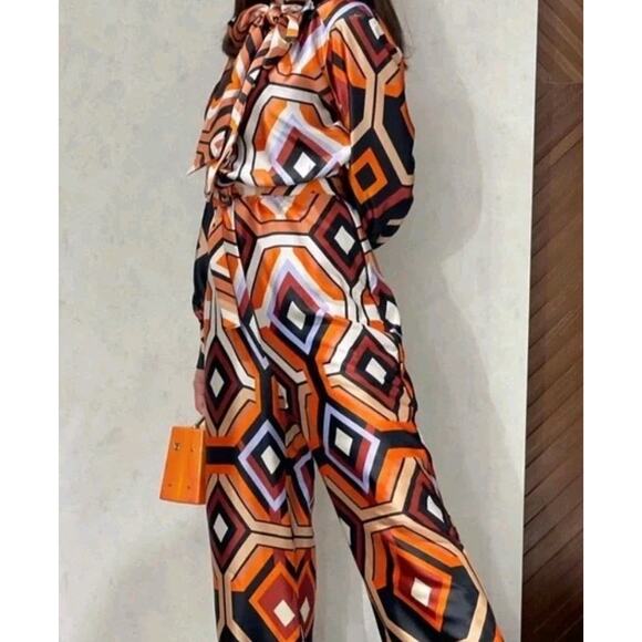 ZARA Medium Satin 70s Geometric Print Belted Neck Scarf Tie Wide Leg Jumpsuit - Picture 3 of 7
